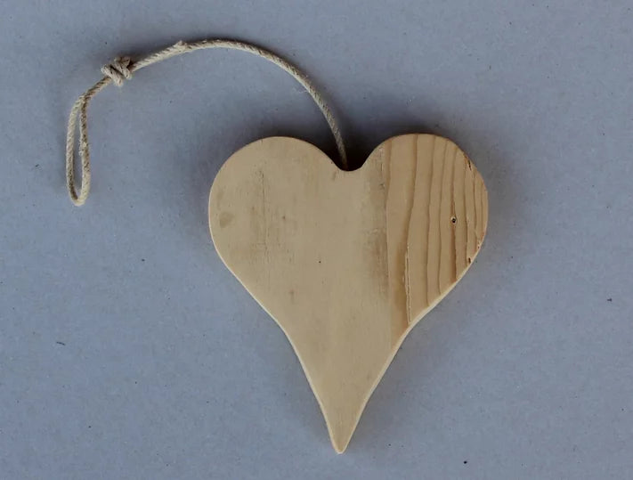 47.1(52) Holz Herz